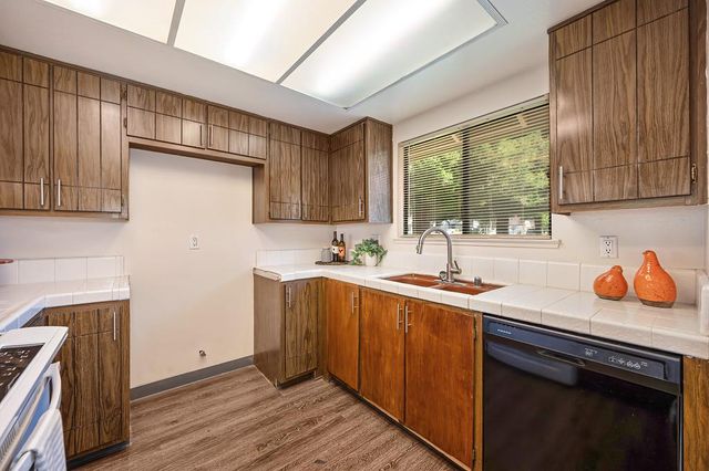 5516 Chianti Way, Citrus Heights, CA 95610