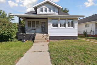 2729 Westmoor Street, South Bend, IN 46628