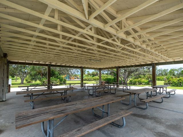 104 ARROW LANE, Rotonda West, FL 33947