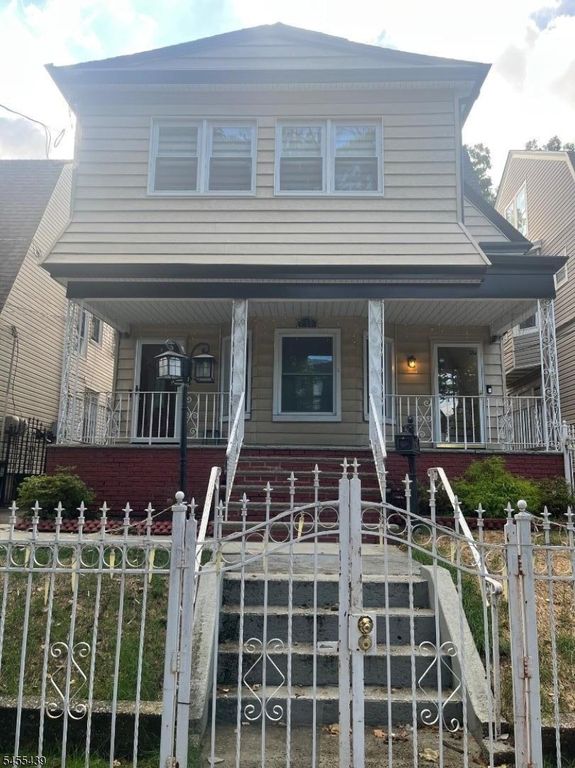 718 Clifton Ave, Newark City, NJ 07104 — photo 2
