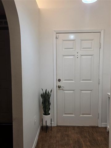 2215 KINGSCREST CIRCLE, Apopka, FL 32712