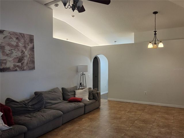 2215 KINGSCREST CIRCLE, Apopka, FL 32712