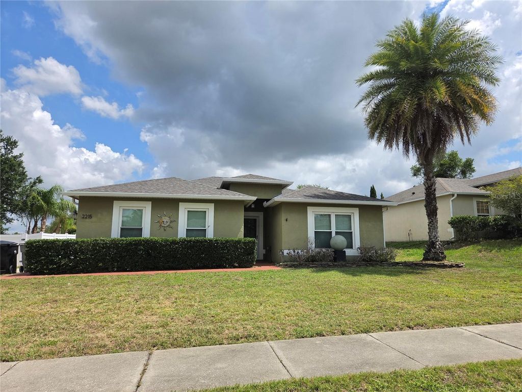 2215 KINGSCREST CIRCLE, Apopka, FL 32712