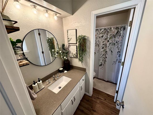 501 SE 34th Street, Moore, OK 73160