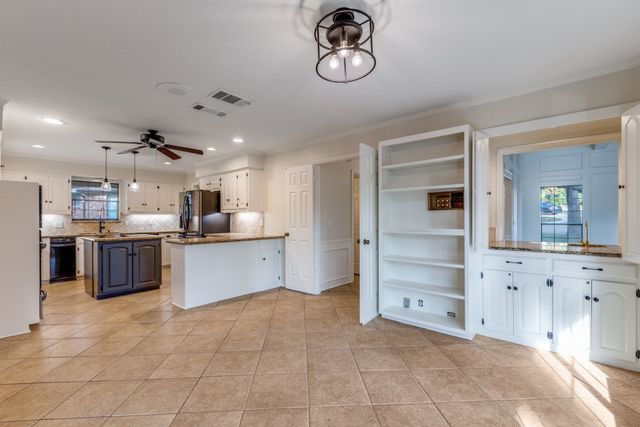 2207 Augusta, Mckinney, TX 75072