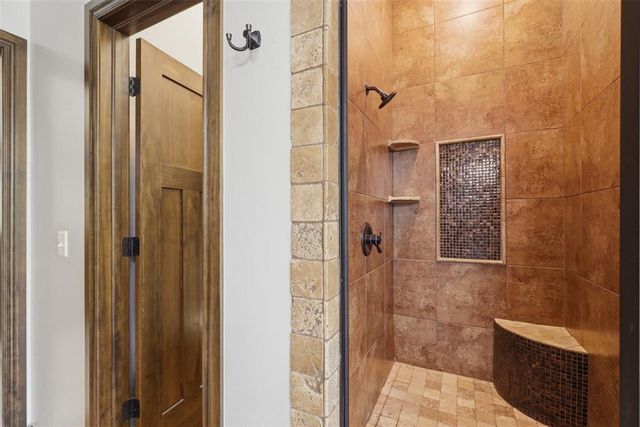 4516 Boulder Bridge Way, Edmond, OK 73034