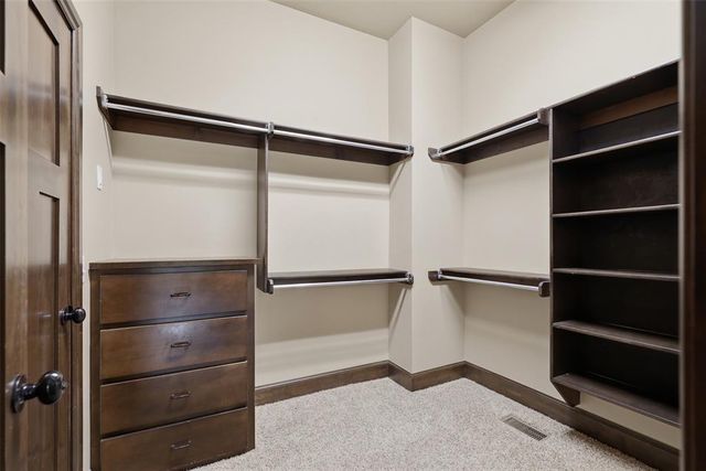 4516 Boulder Bridge Way, Edmond, OK 73034
