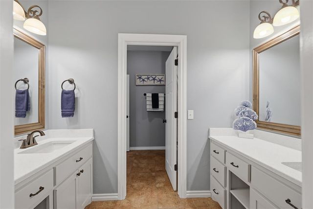 4516 Boulder Bridge Way, Edmond, OK 73034