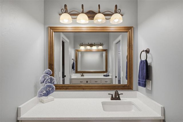 4516 Boulder Bridge Way, Edmond, OK 73034