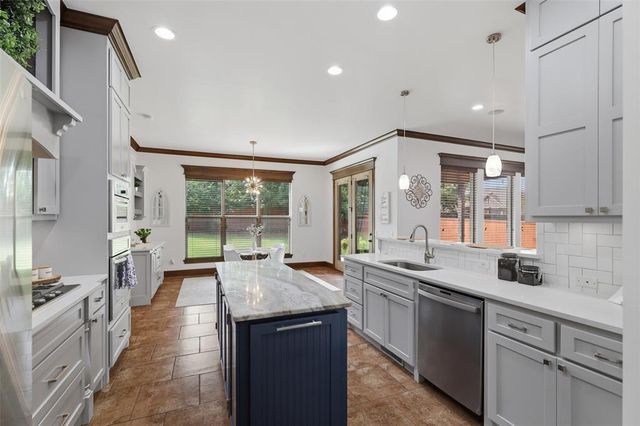 4516 Boulder Bridge Way, Edmond, OK 73034