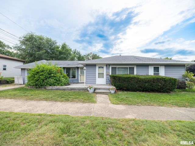 1705 N 12TH Street, Pekin, IL 61554