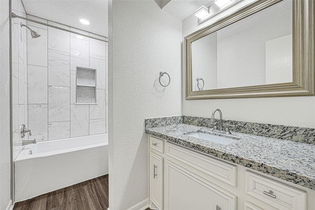 2314 Bright Meadows Drive, Missouri City, TX 77489