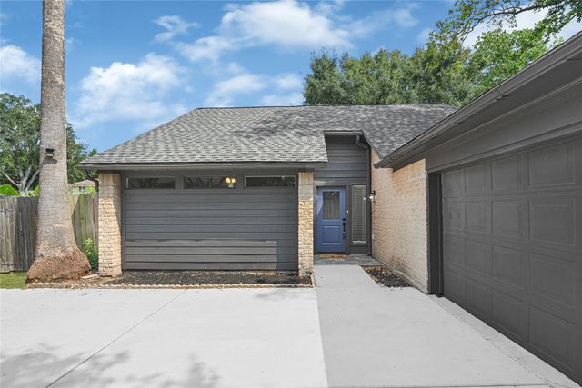 2314 Bright Meadows Drive, Missouri City, TX 77489