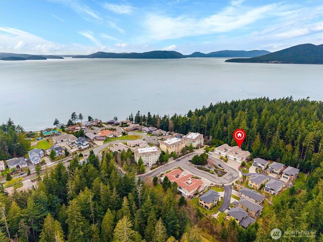 2307 Sundown Court, Anacortes, WA 98221