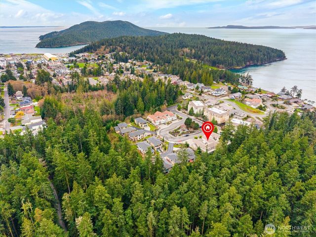 2307 Sundown Court, Anacortes, WA 98221