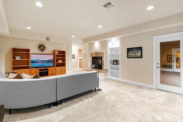 2307 Sundown Court, Anacortes, WA 98221