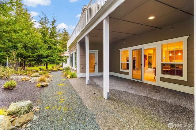 2307 Sundown Court, Anacortes, WA 98221