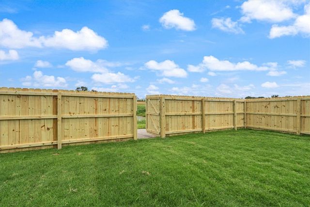 6908 SW Orange Avenue, Bentonville, AR 72713