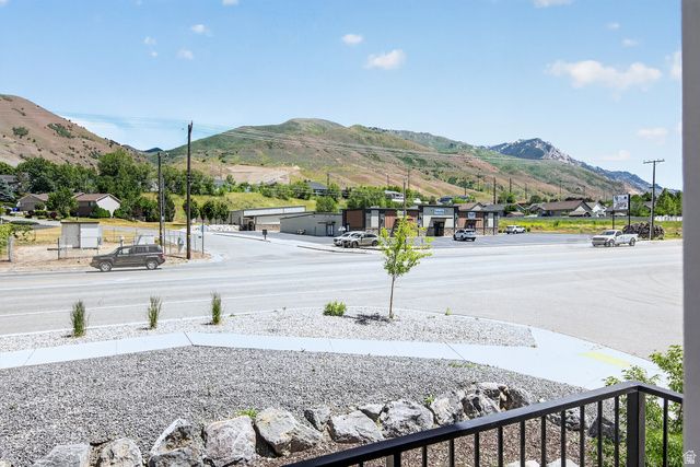 2811 S ORCHARD HILL LN, Perry, UT 84302