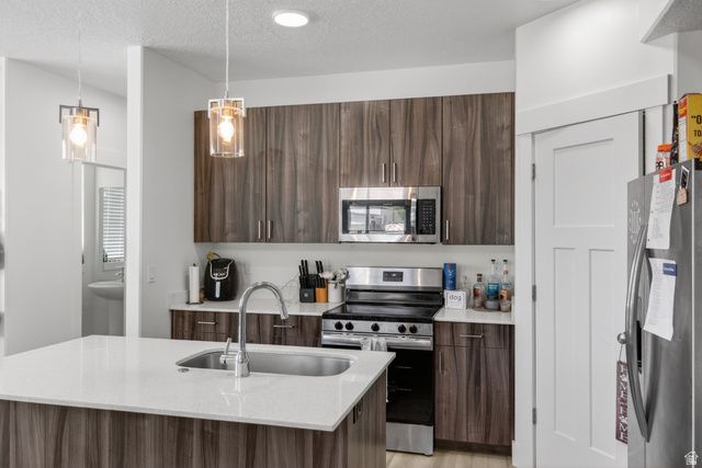 2811 S ORCHARD HILL LN, Perry, UT 84302