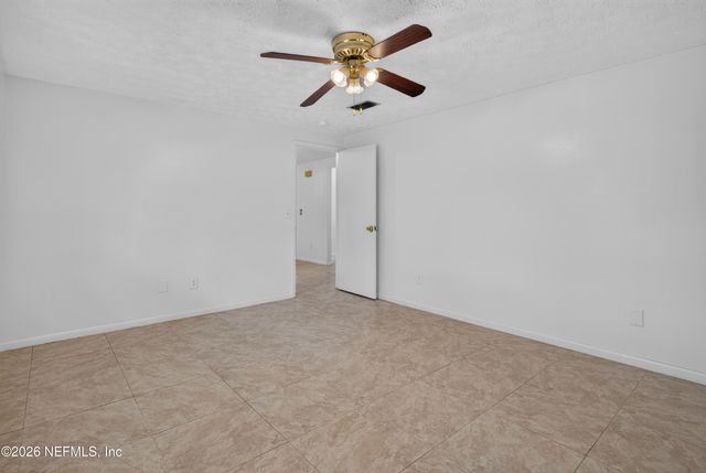 9954 LARKDALE Court, Jacksonville, FL 32257