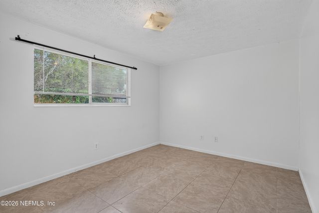 9954 LARKDALE Court, Jacksonville, FL 32257