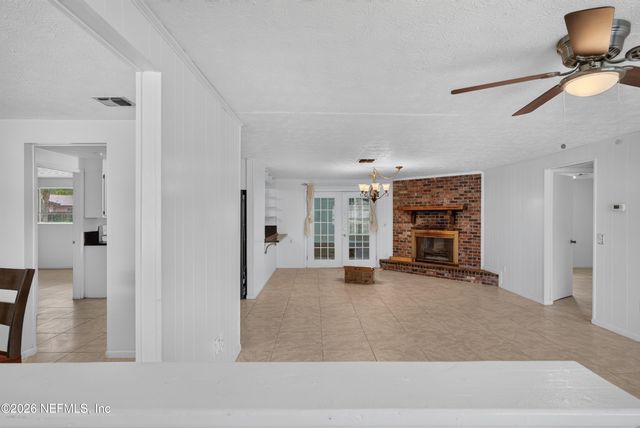 9954 LARKDALE Court, Jacksonville, FL 32257