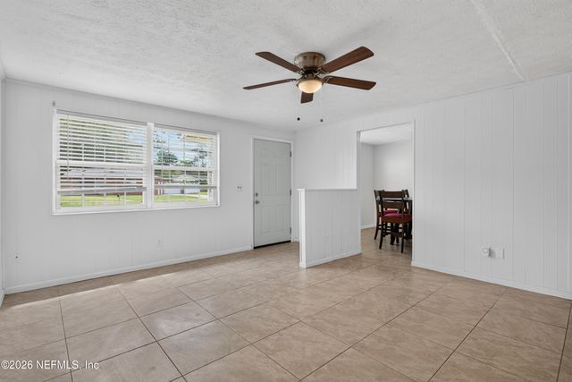 9954 LARKDALE Court, Jacksonville, FL 32257