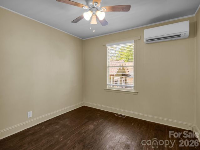 159 Onteora Boulevard, Asheville, NC 28803