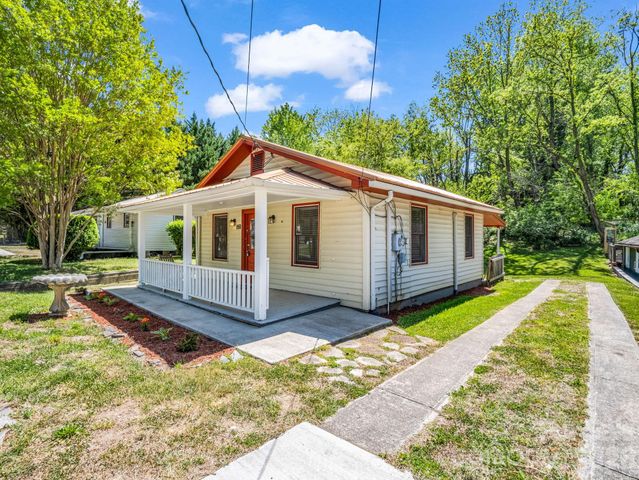 159 Onteora Boulevard, Asheville, NC 28803