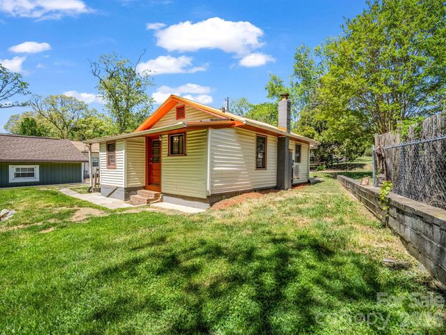 159 Onteora Boulevard, Asheville, NC 28803