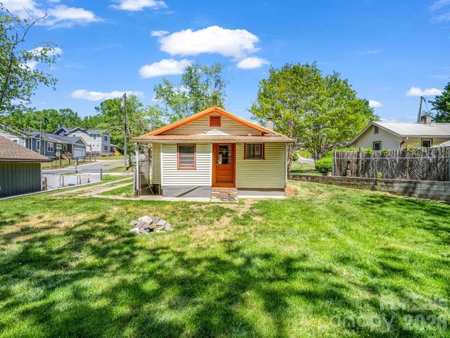 159 Onteora Boulevard, Asheville, NC 28803