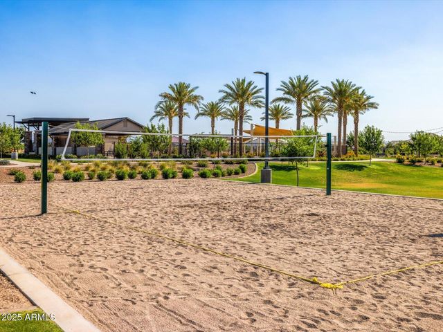 2436 E Fortana Drive, San Tan Valley, AZ 85143