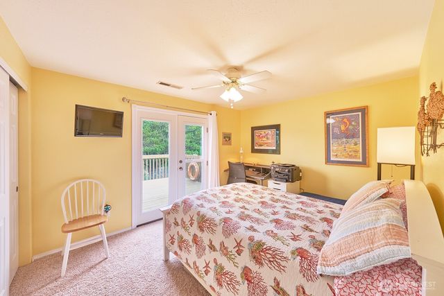 32208 G Street, Ocean Park, WA 98640