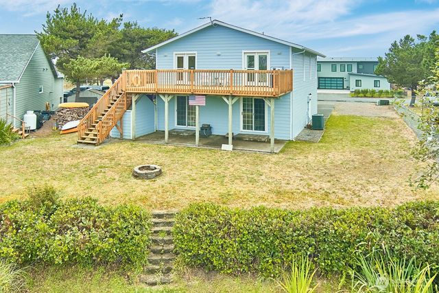 32208 G Street, Ocean Park, WA 98640