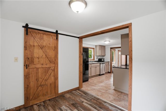 1047 Drift Fork Rd, Elizabeth, WV 26143