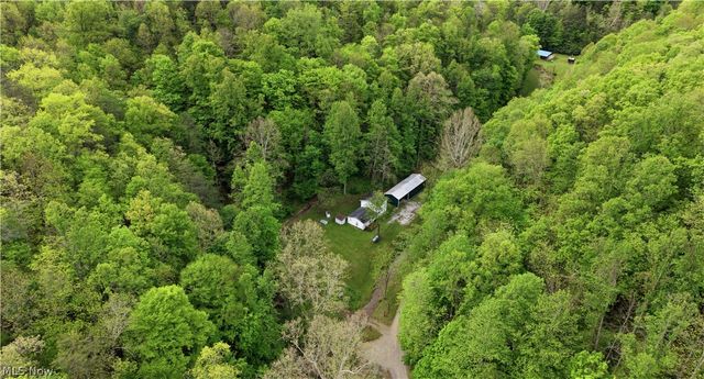 1047 Drift Fork Rd, Elizabeth, WV 26143