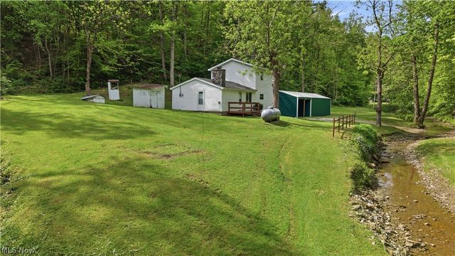 1047 Drift Fork Rd, Elizabeth, WV 26143