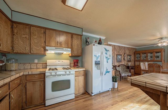 971 Cherry Street, Hollister, CA 95023