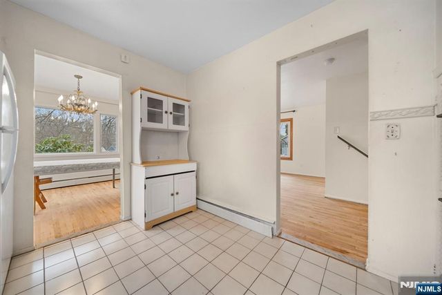 601 Oakwood Drive, Northvale, NJ 07647