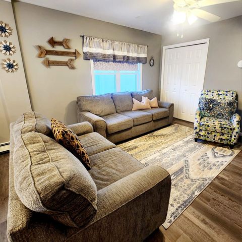 83 Hardy Lane, Westbury, NY 11590