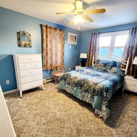83 Hardy Lane, Westbury, NY 11590