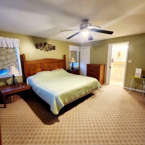 83 Hardy Lane, Westbury, NY 11590