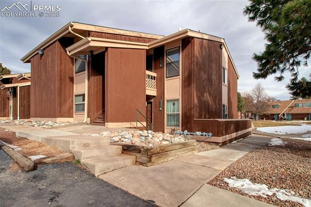 4245 N Carefree Circle B, Colorado Springs, CO 80917