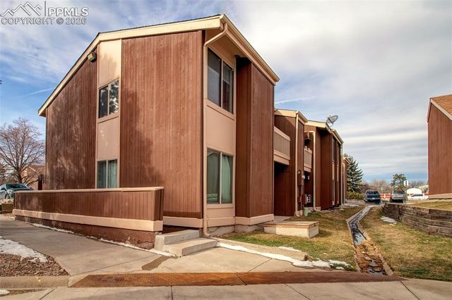 4245 N Carefree Circle B, Colorado Springs, CO 80917