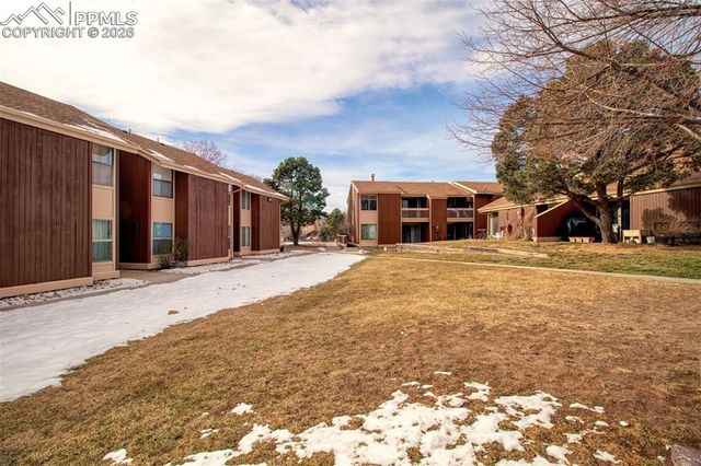 4245 N Carefree Circle B, Colorado Springs, CO 80917