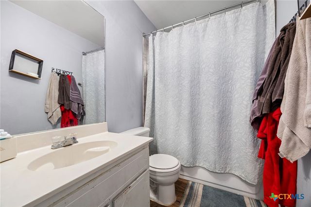 400 Topeka Court, Nolanville, TX 76559