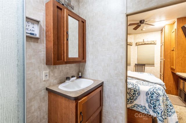 110 Fathom Trail 179 H, Mount Gilead, NC 27306