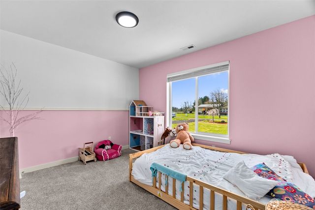 136 Faun Rae Lane, Chehalis, WA 98532