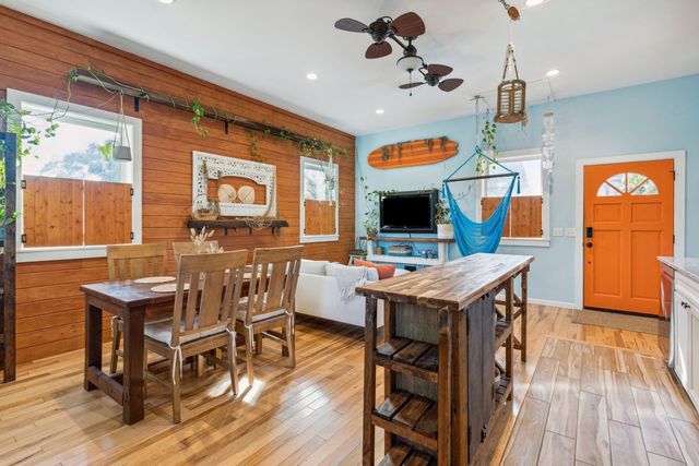 213 E Cooper Avenue, Folly Beach, SC 29439